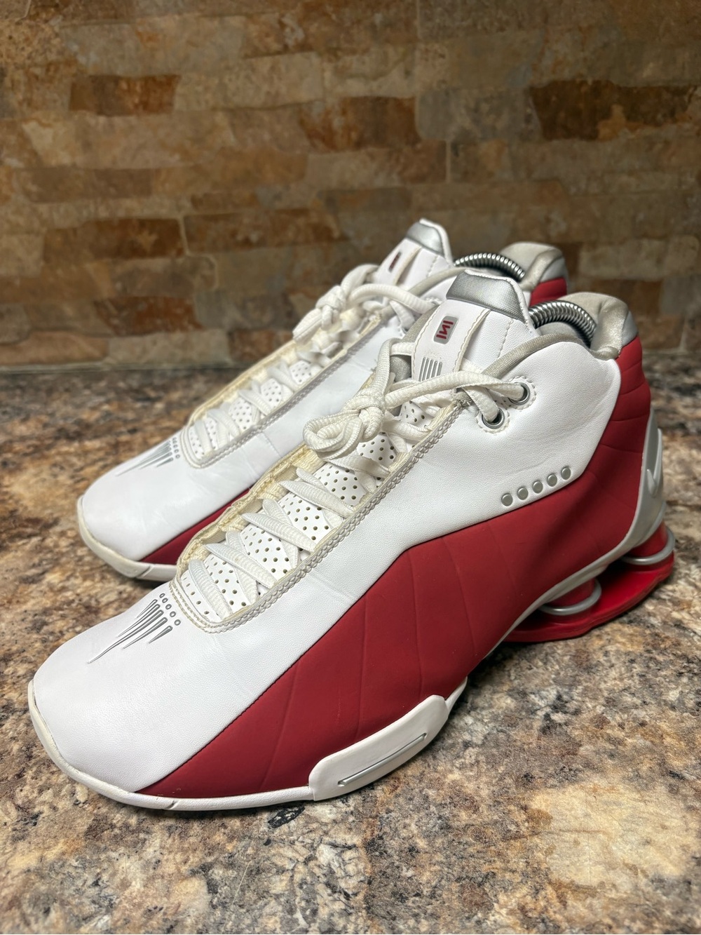 Nike Shox BB4 Retro Varsity Red White Vince Carter AT7843-101 Size 8.5